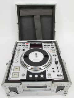 Denon DN S3500 DJ CD Player with Road Case