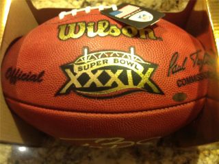 Tom Brady Signed Wilson Authentic SBXXXIX Football Patriots (Mounted