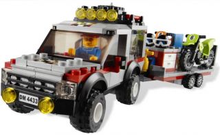 LEGO City 4433 Dirt Bike Transporter NEW IN BOX 