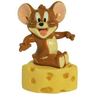  shaker set features Jerry the mouse from Warner Bros. Tom and Jerry