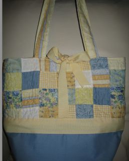 Donna Sharp Sunshine Patch Blue Yellow Quilted Tote