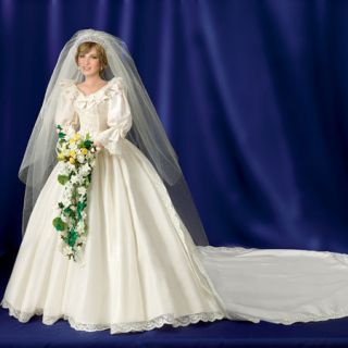 Princess Diana Wedding Doll   Ashton Drake Royal Collectible Bradford