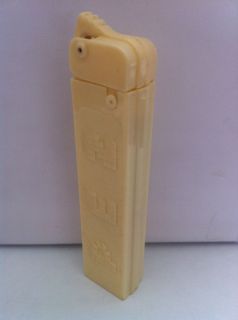 Vintage PEZ dispenser   Locking Cap Regular 1949 Ivory   WOW