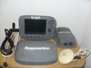  Raymarine A65 HD Digital Sounder & GPS Chartplotter   Inc. DSM25, RS12