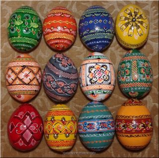 12 Wooden Hand Painted Ukrainian Pysanky Easter Eggs Egg from Ukraine