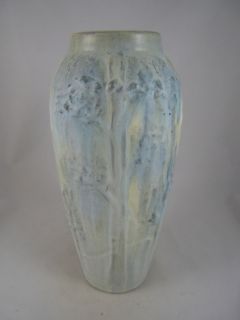 Ephraim Pottery Newcomb Style Ponderosa Pine Vase