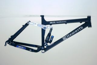 Ellsworth Moment mt bike frame and parts size med