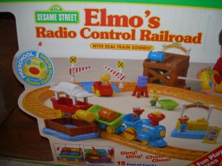   Street Elmos Radio Control Railroad Train Set HTF Works Holiday Fun