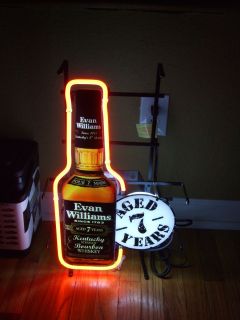 Evan Williams Neon Beer Sign Bourban Whiskey Rum Light Aged 7 Years