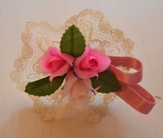 CHARMING LITTLE DOLL SIZED HANDMADE PINK FLOWER BOUQUETS E31