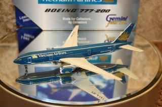 Gemini Jets 1 400 Vietnam Airlines 777 200 RARE