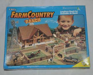 Ertl 1 64 Tractor Farm Country Longhorn Ranch Set Farm Toy New in Box
