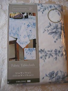 Fabric floral tablecloth in blue and white, 52x70 oblong, machine