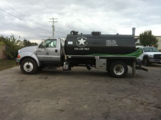  2006 Ford F750 Sewer Pumping Truck