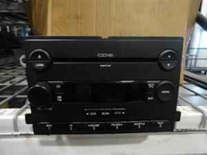 2005 Ford Freestyle Sel 6 Disc CD  Radio Player LKQ