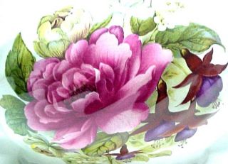  Wood Sons Staffordshire 6341 Tea Pot with Full Size Pink Roses