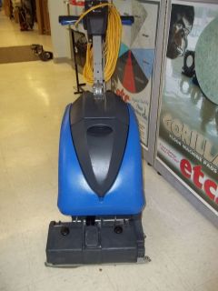  TTQ1535 Walk Behind Floor Scrubber Compact Ideal for Grout Tile