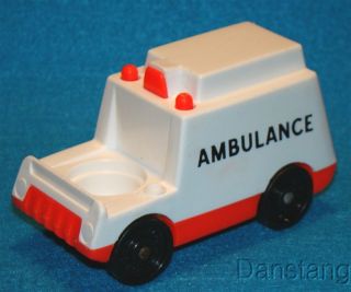 Vintage Fisher Price Little People Ambulance Play Family Childrens