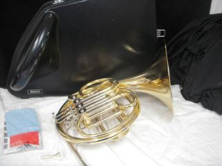 Yamaha YHR 567 Double French Horn w Case Mouthpiece