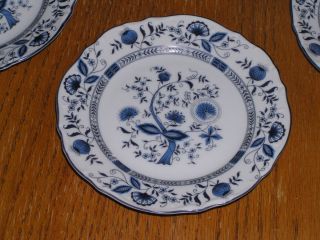 Vintage set of 4 Dinner Plates Castlecourt Fine China Blue Onion