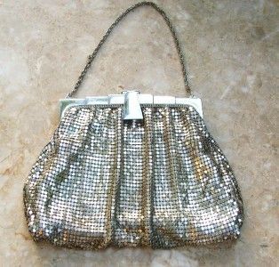 Vintage Whiting Davis 40s Silver Mesh Handbag Purse