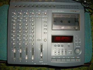 Tascam 424mk2 Portastudio, 4 track Cassette Recorder! Mint Condition!
