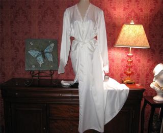 Flora Nikrooz Satin Honeymoon Peignoir Robe As Nightgown Lingerie NWT