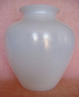 Fabulous Antique Carder Steuben Signed Ivrene Vase