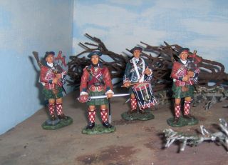 Frontline Figures 2 Sets Black Watch Indian Wars 2 Pipers Officer and