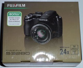Fujifilm FinePix S3280 14MP Digital Camera 24X Zoom + 8GB memory Card