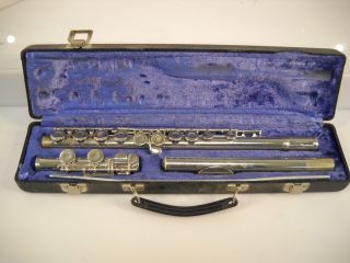 Nice Gemeinhardt Flute 2NP in Hard Case USA Made