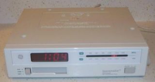 GE Spacemaker Under Cabinet Clock Radio Cassette Player Model 7 4262A