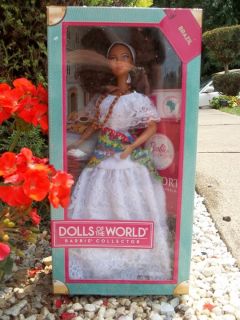  Dolls of the World   PASSPORT BRAZIL~PINK LABEL~IN HAND READY TO SHIP