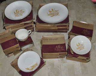   Homer Laughlin Dinnerware Set 27 Dishes Golden Wheat Pattern GUC
