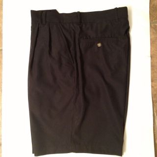 GREG NORMAN Shark Mens Black Pleated Golf Sport Dress Athletic Shorts