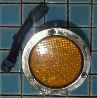 Grote 4 Yellow LED Strobe Auxiliary Light 77353 Pigtail Anti Theft