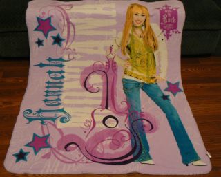 Hannah Montana   Throw Blanket, Pillow, & Musical Wall Hangers