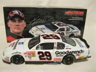 KEVIN HARVICK 29 GM GOODWRENCH 2001 ROOKIE AT ROCKINGHAM RELEASED IN