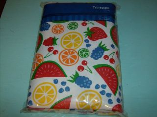 Brand New 70 inch Round Tablecloth with Colorful Fruit