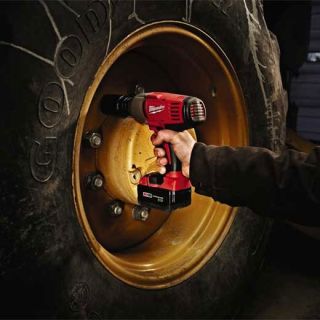 Milwaukee 2664 22 18 Volt M18 3/4 Inch High Torque Impact Wrench with