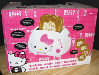 NEW Hello Kitty 2 slice Wide Slot Bread Toaster w/ face imprint KT5211