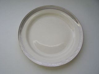 Homer Laughlin Eggshell Nautilus N1221 Dinner Plate