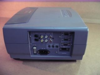 Hitachi CP L850W Multimedia LCD Projector 650 ANSI Lumens