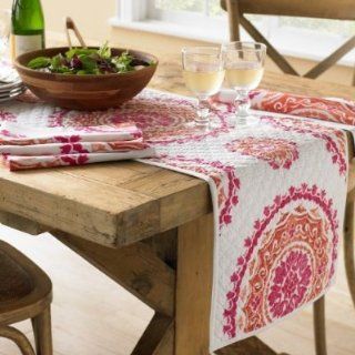 Williams Sonoma Printed Medallion Table Runner Quilted 16