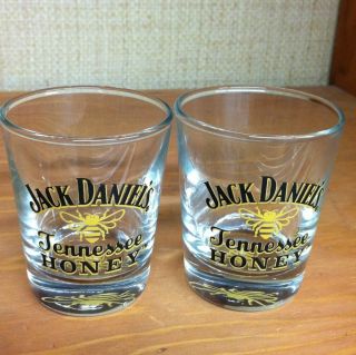  OF TWO JACK DANIELS TENNESSEE HONEY LIQUOR SHOT GLASSES AUTHENTIC NO 7