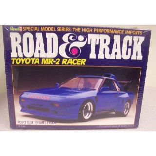 Revell 7453 Road & Track Series Toyota MR 2 Racer 1/24