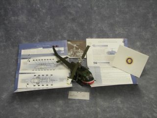 Franklin Mint 1:48 Diecast ~ HUEY UH 1 IROQUOIS HELICOPTER ~ 174th AHC
