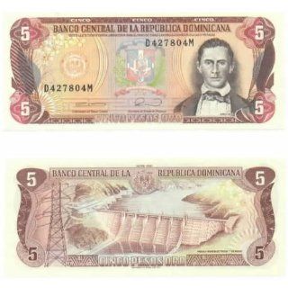   Dominican Republic 1990 5 Pesos Oro, Pick 131 