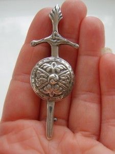 Antique Scottish Silver Iona Celtic Sword Shield Brooch George Panton