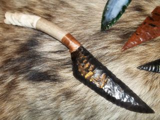   Howling Wolf Rainbow Obsidian Flint Knap Indian Wolf Bowie Knife